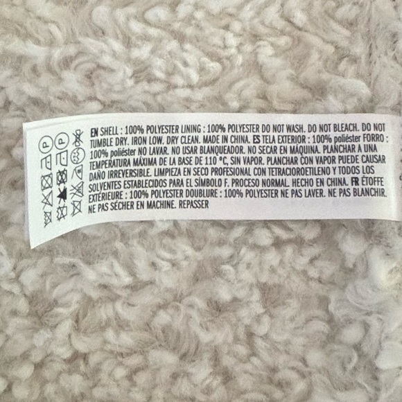 Tuckernuck Hyacinth House Tan Shearling Crosby Vest L - Picture 13 of 13